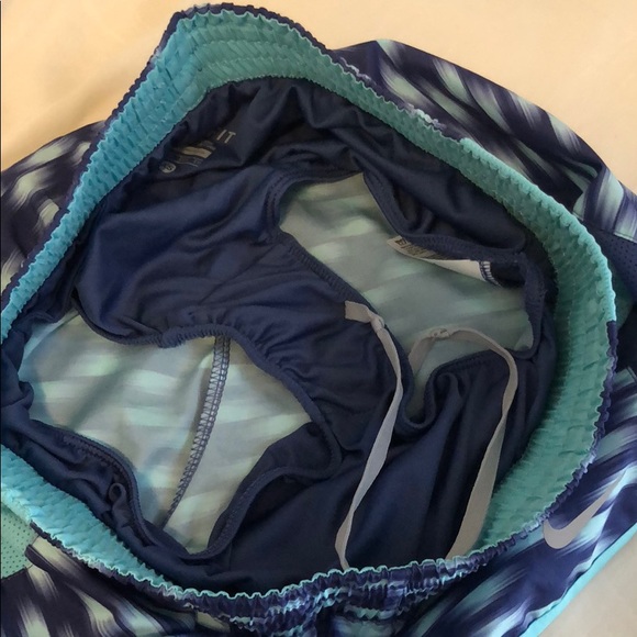 Nike Dri- Fit Running Shorts - Picture 4 of 5